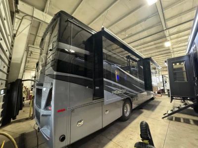 2026 Tiffin Motorhomes Phaeton - Photo 3