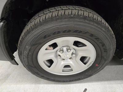 2026 Ram 1500 — photo 10 view