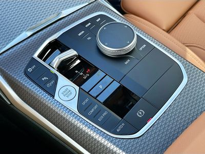 2026 BMW 3 Series - Photo 14