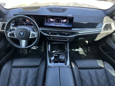 2025 BMW X5 — photo 13 view