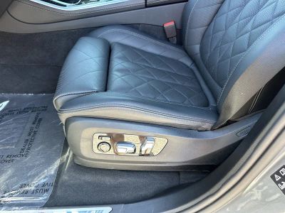 2025 BMW X5 — photo 23 view