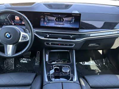 2025 BMW X5 — photo 15 view