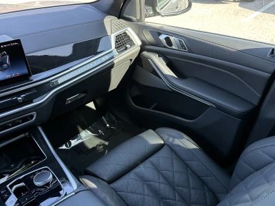 2025 BMW X5 — photo 16 view