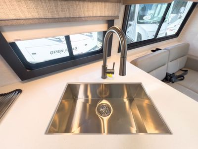 2026 Thor Motor Coach ACE - Photo 8