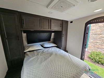 2026 Venture RV SportTrek - Photo 41