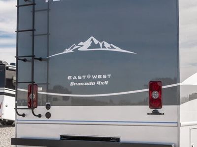 2026 East to West Bravado - Photo 44