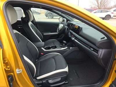 2026 Kia K4 — photo 15 view