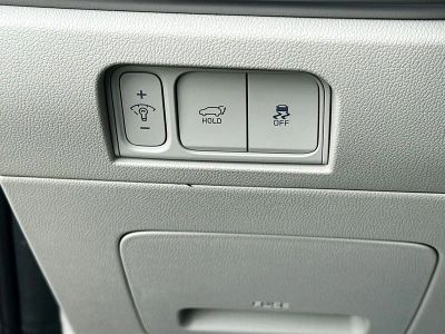 2026 Kia Sorento — photo 10 view