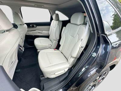 2026 Kia Sorento — photo 26 view