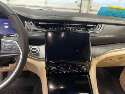 2024 Jeep Grand Cherokee L - Photo 12