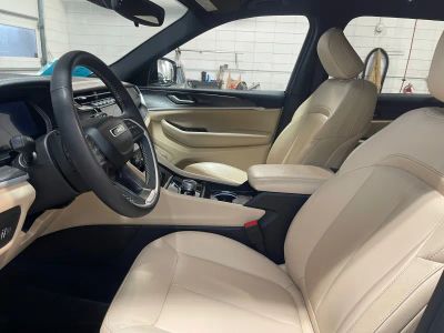 2024 Jeep Grand Cherokee L - Photo 9