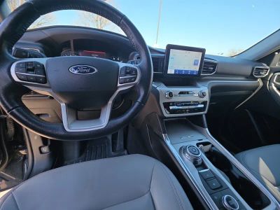 2021 Ford Explorer - Photo 12