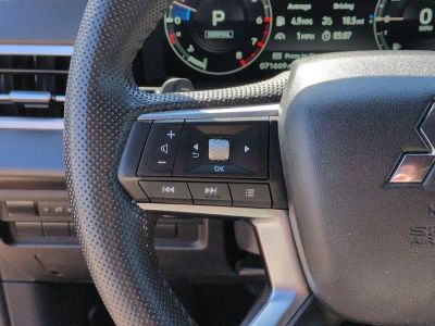 2023 Mitsubishi Outlander - Photo 16