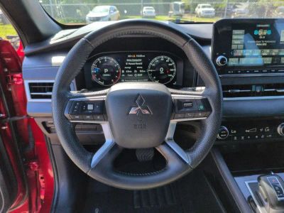 2023 Mitsubishi Outlander - Photo 11