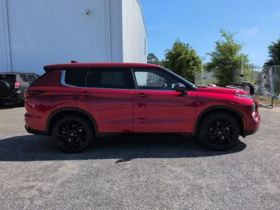 2023 Mitsubishi Outlander - Photo 6