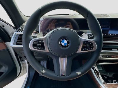 2026 BMW X5 — photo 8 view