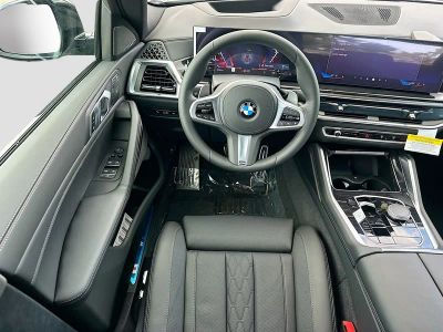 2027 BMW X6 — photo 15 view