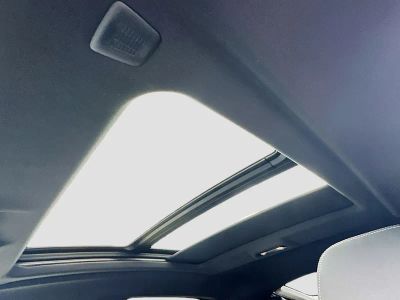 2027 BMW X6 — photo 13 view