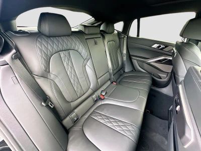 2027 BMW X6 — photo 19 view