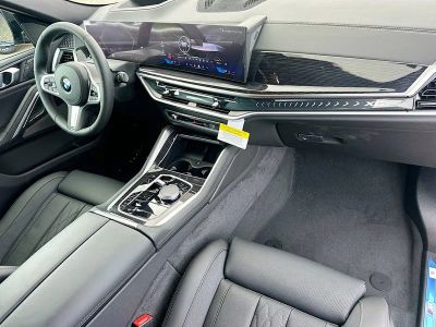 2027 BMW X6 — photo 21 view