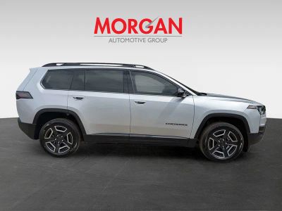 2026 Jeep Cherokee — side profile view