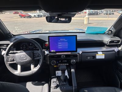 2026 Toyota 4Runner — photo 17 view