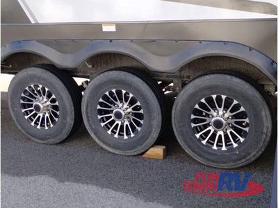 2025 Keystone RV Fuzion Impact Edition - Photo 12