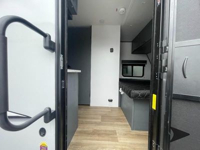 2024 Keystone RV Bullet Crossfire Single Axle - Photo 10