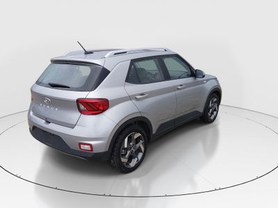 2025 Hyundai Venue — photo 7 view