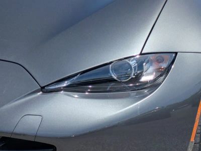 2022 Mazda MX-5 Miata — photo 9 view