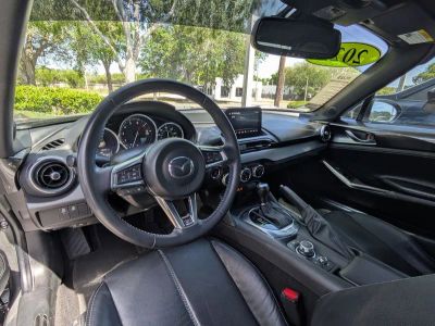 2022 Mazda MX-5 Miata — photo 13 view