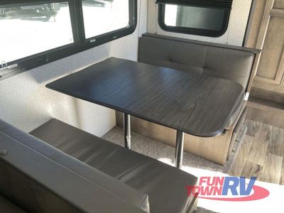 2023 Venture RV SportTrek Touring Edition - Photo 28