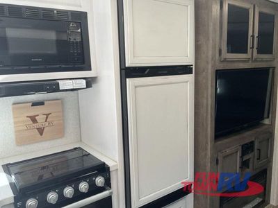 2023 Venture RV SportTrek Touring Edition - Photo 25