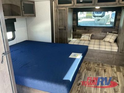 2023 Venture RV SportTrek Touring Edition - Photo 40