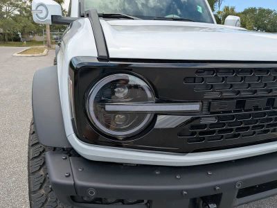 2024 Ford Bronco — photo 8 view