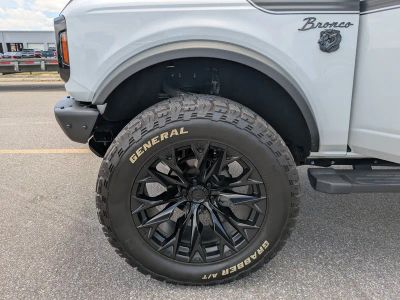 2024 Ford Bronco — photo 30 view
