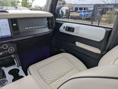 2024 Ford Bronco — photo 14 view