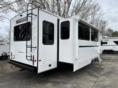 2026 Winnebago Thrive - Photo 8