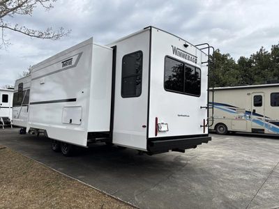 2026 Winnebago Thrive - Photo 6