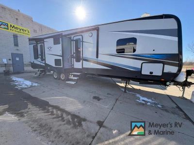 2017 Highland Ridge RV Highlander - Photo 1