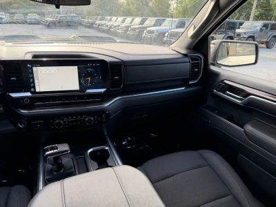 2023 Chevrolet Silverado 1500 — photo 34 view