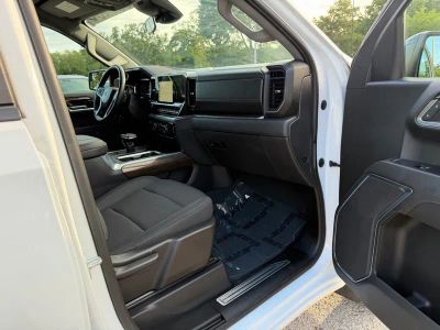 2023 Chevrolet Silverado 1500 — photo 29 view