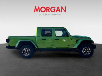 2026 Jeep Gladiator — photo 8 view