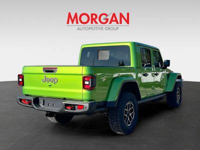 2026 Jeep Gladiator — photo 7 view