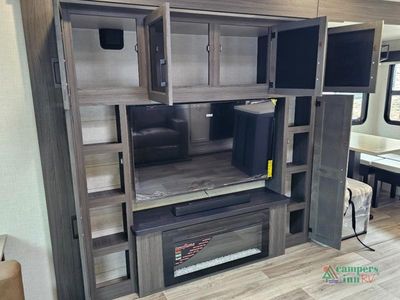 2026 Venture RV SportTrek Touring Edition — photo 47 view