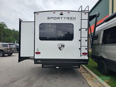 2026 Venture RV SportTrek Touring Edition — photo 7 view
