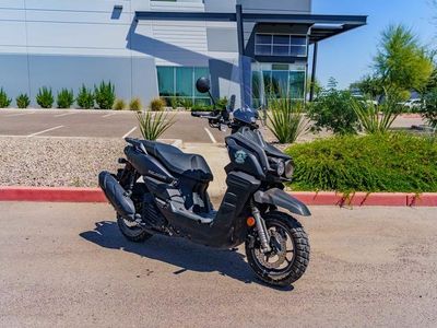 2022 Yamaha Zuma 125 - Photo 2