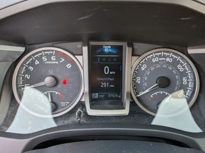 2023 Toyota Tacoma - Photo 12