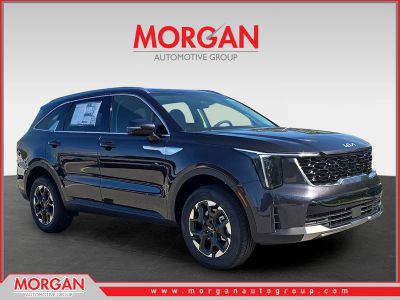 2026 Kia Sorento S in Panthera Metal — front three-quarter view