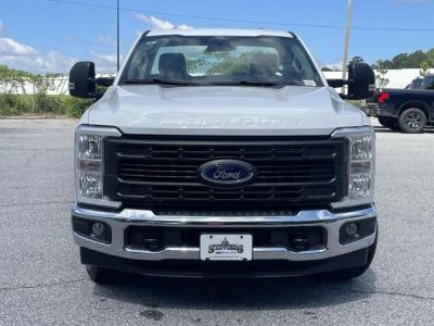 2025 Ford F-250SD - Photo 2